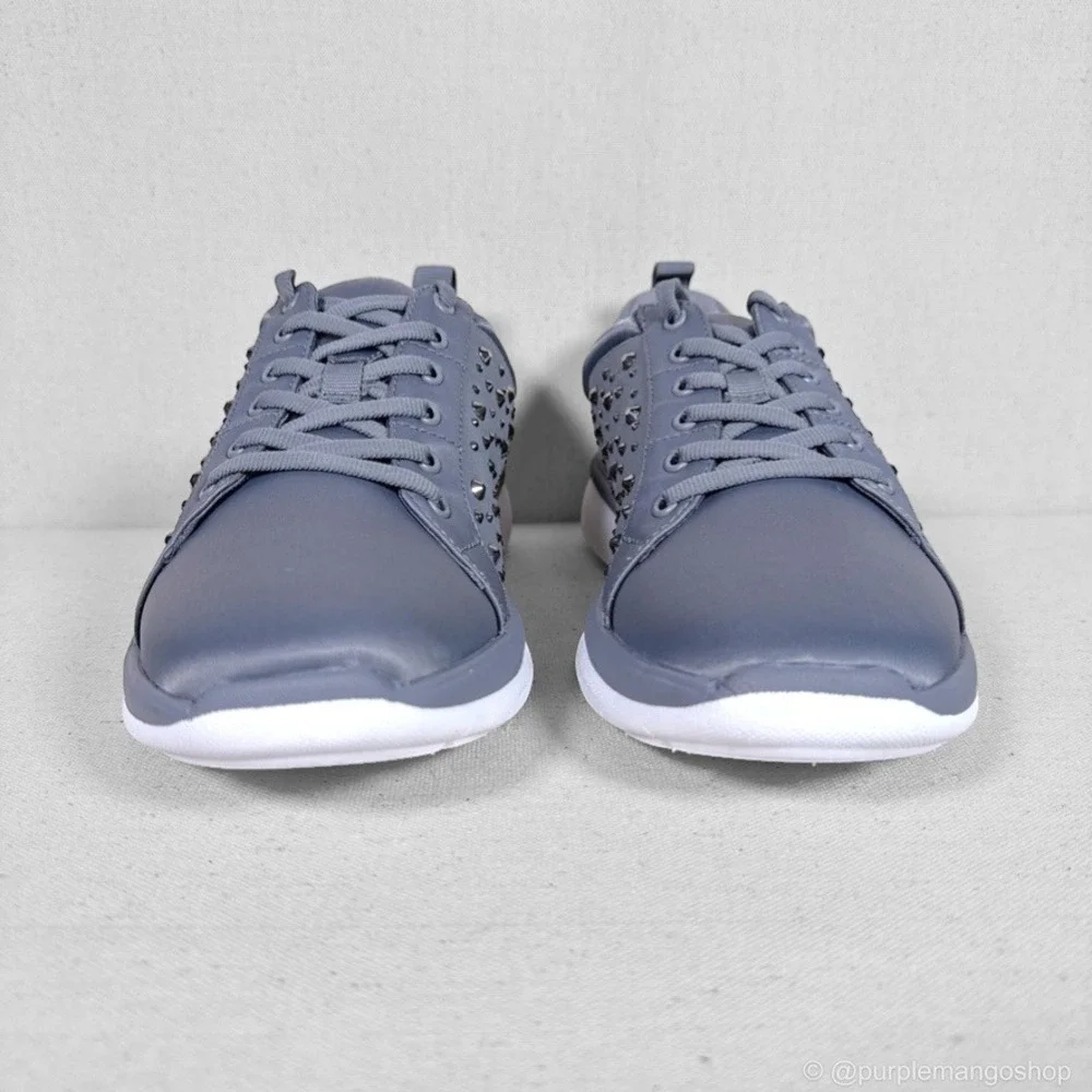 NWOT CLARKS Cloudsteppers Ezera Ave Rhinestone Comfort Sneaker | Grey‎ | Women 8